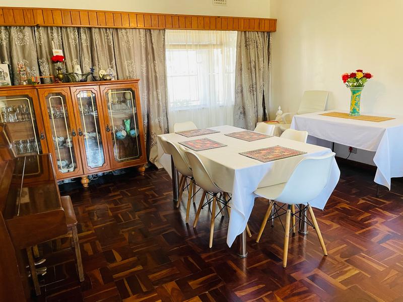 4 Bedroom Property for Sale in Lansdowne Western Cape